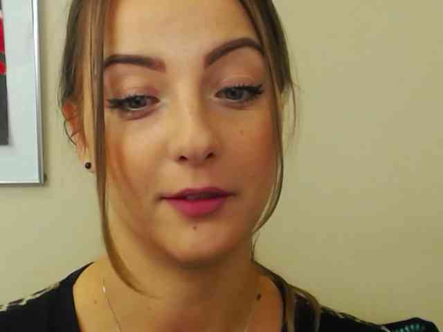NatalieKiss webcam