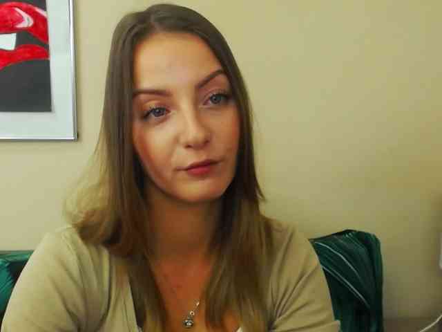 NatalieKiss webcam