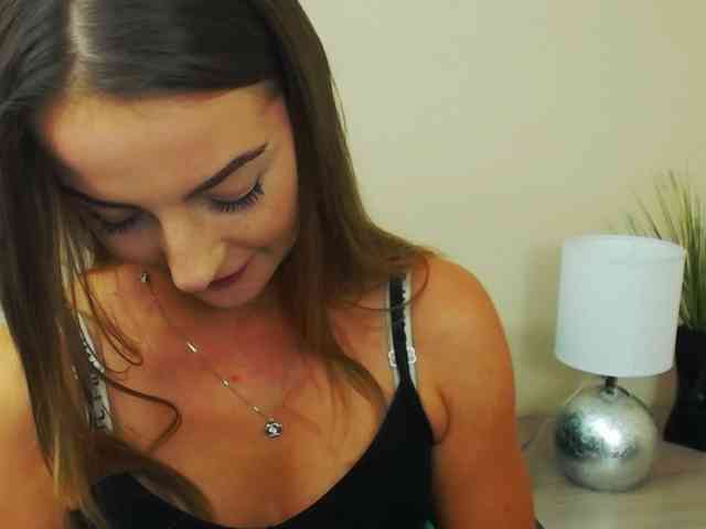 NatalieKiss webcam