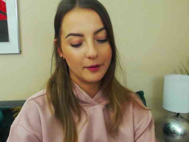 NatalieKiss webcam