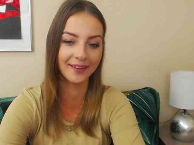 NatalieKiss webcam