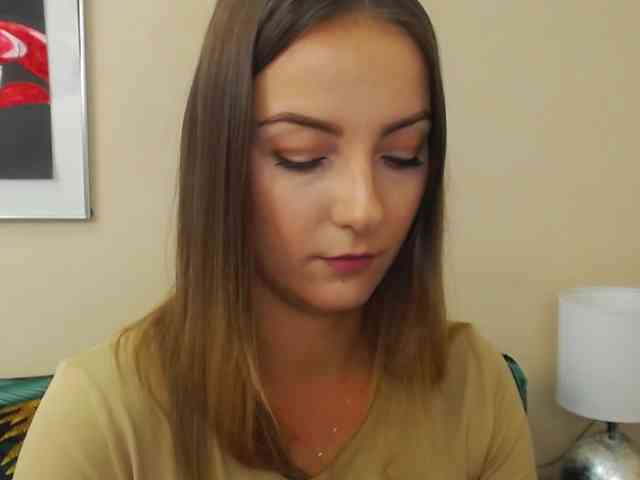 NatalieKiss webcam