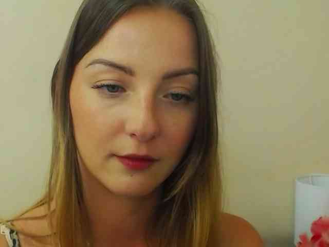 NatalieKiss webcam