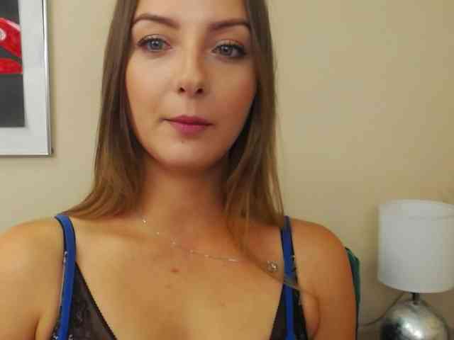 NatalieKiss webcam