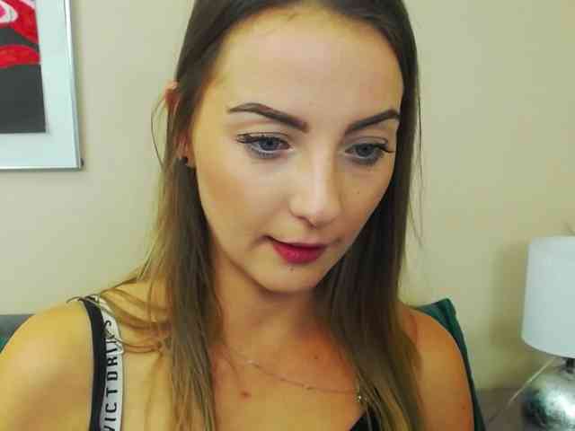 NatalieKiss webcam