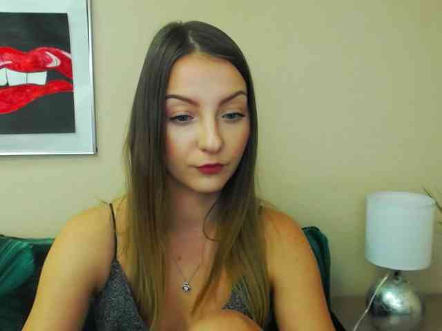 NatalieKiss webcam