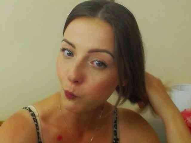 NatalieKiss webcam