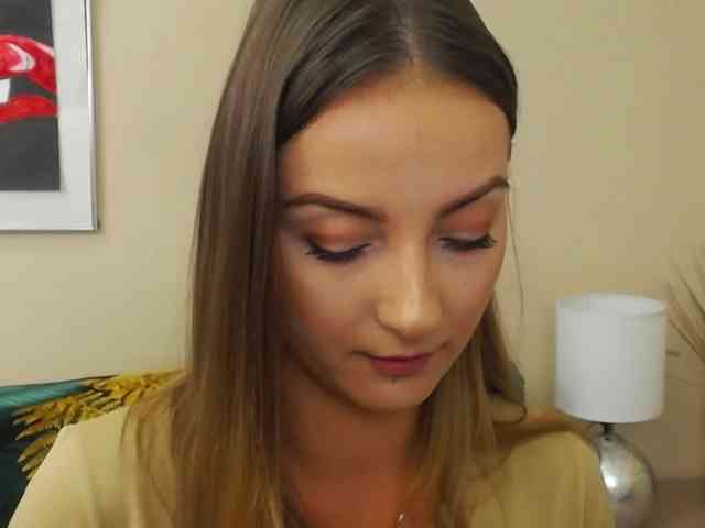 NatalieKiss webcam