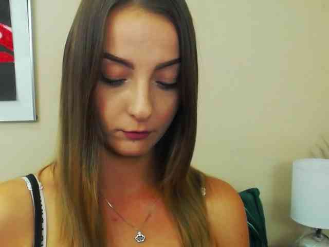 NatalieKiss webcam