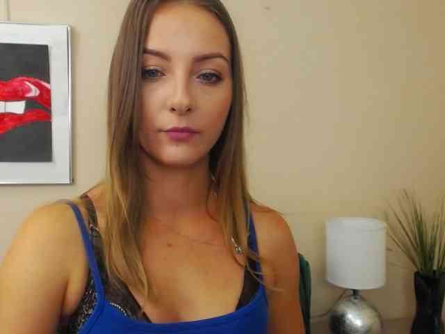 NatalieKiss webcam