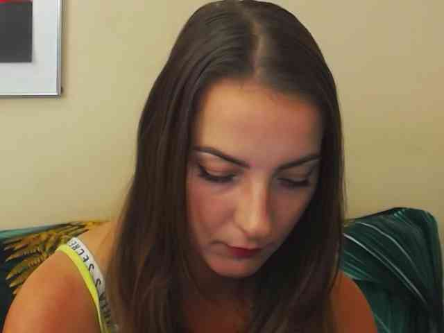 NatalieKiss webcam