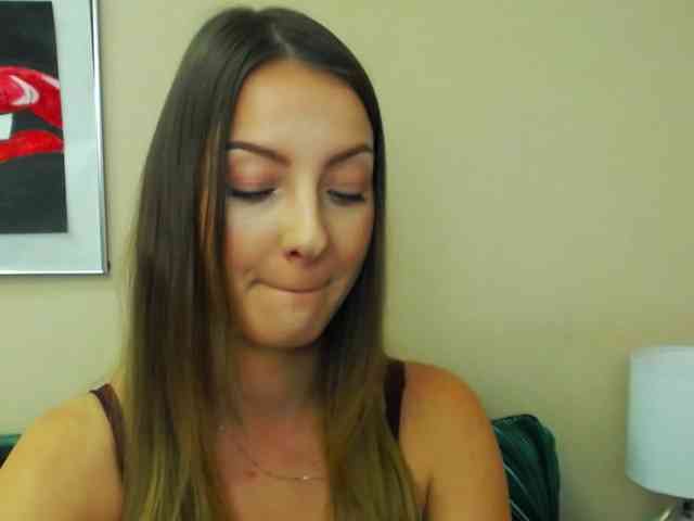 NatalieKiss webcam
