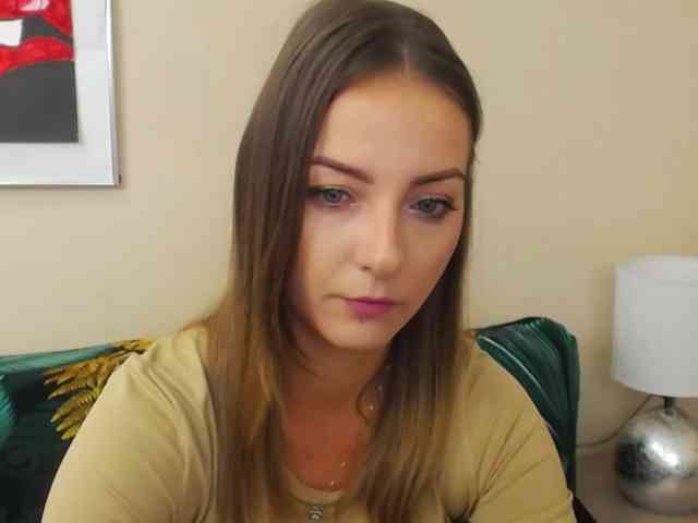 NatalieKiss webcam
