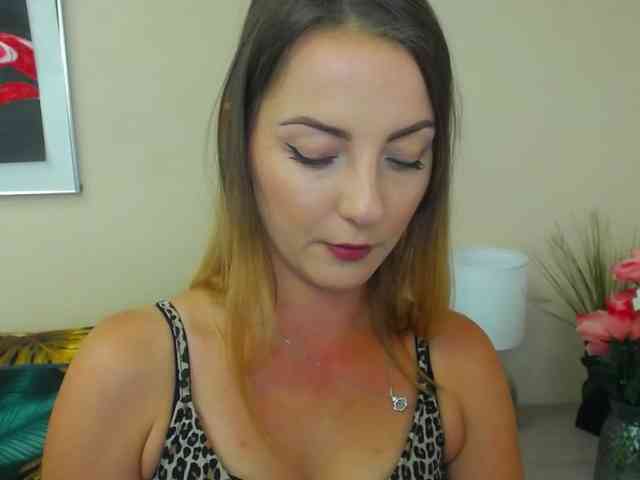 NatalieKiss webcam