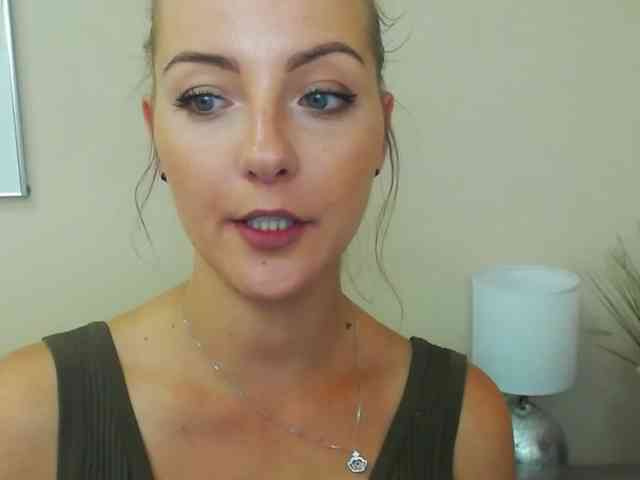 NatalieKiss webcam