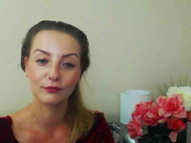NatalieKiss webcam