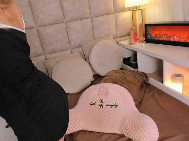 TatjanaTilers webcam