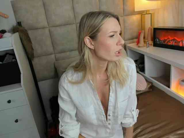 TatjanaTilers webcam