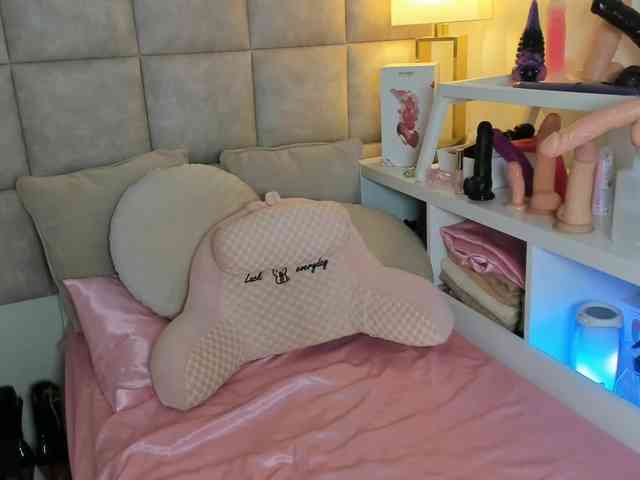 TatjanaTilers webcam