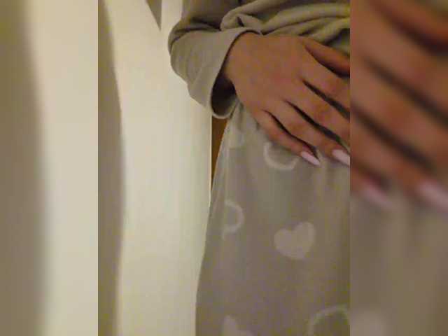 KateLove23's BongaCams show and profile