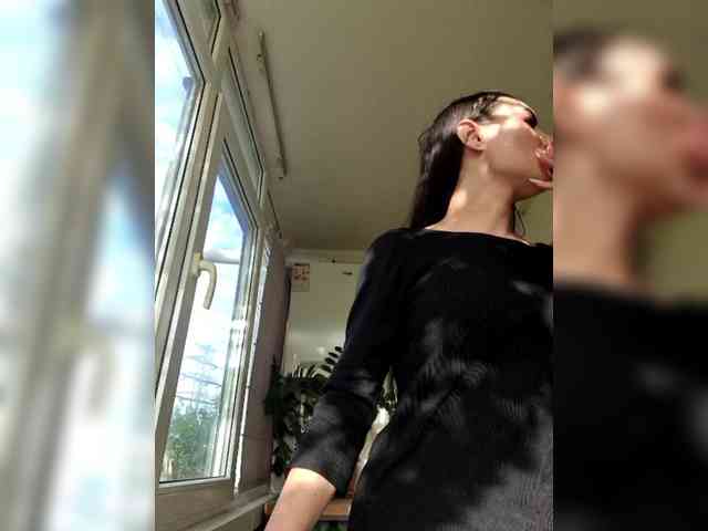 KateLove23 webcam