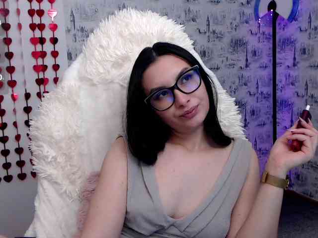 KateLove23 webcam