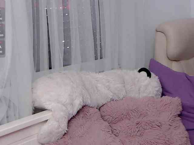 KateLove23 webcam