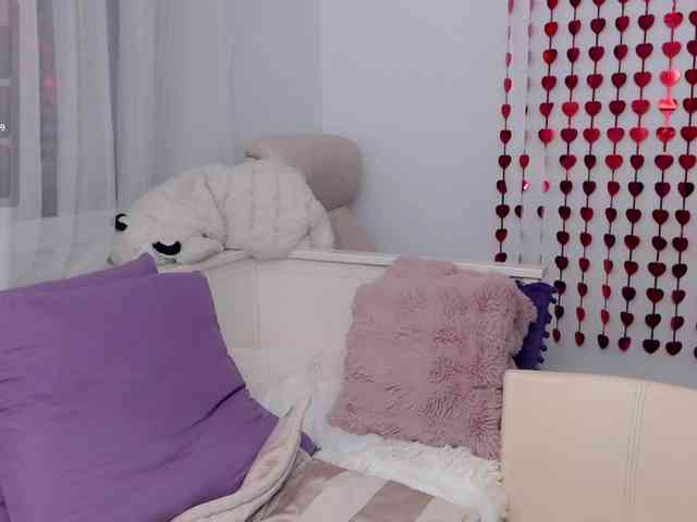 KateLove23 webcam
