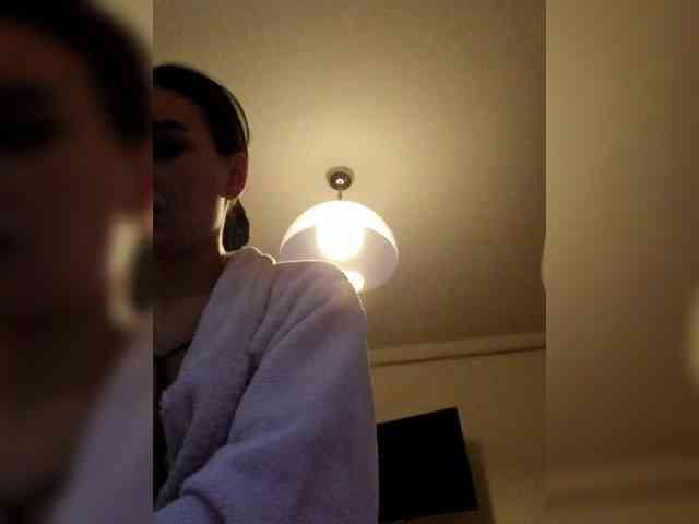 KateLove23 KateLove23