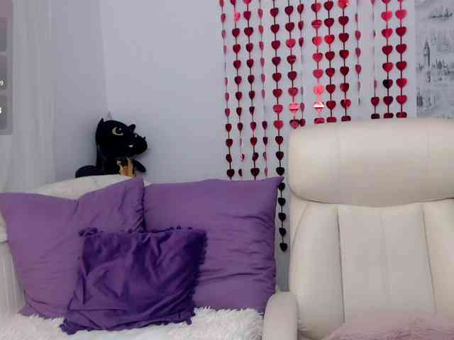 KateLove23 KateLove23