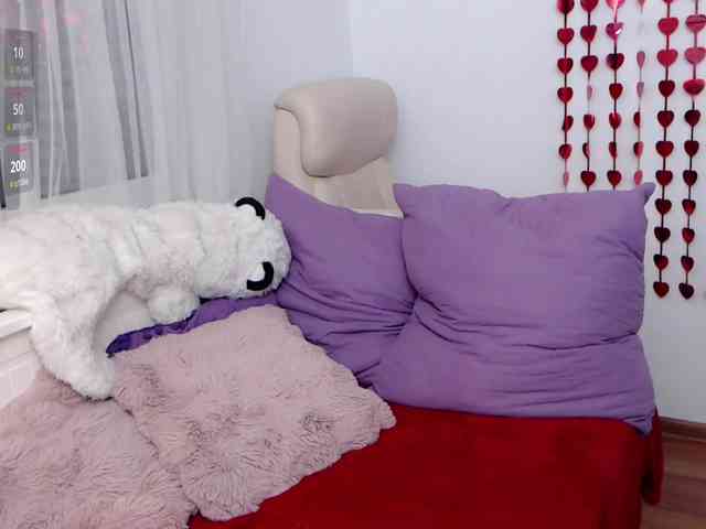 KateLove23 webcam
