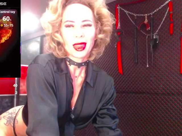 Maaarrrgggooo's BongaCams show and profile