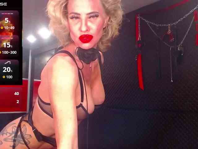 Maaarrrgggooo Live Webcam on BongaCams