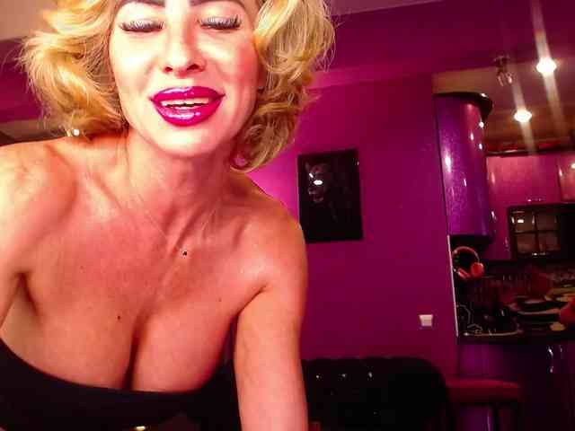 Maaarrrgggooo webcam