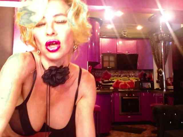 Maaarrrgggooo webcam