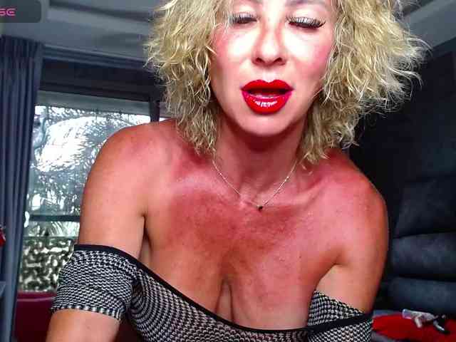 Maaarrrgggooo webcam