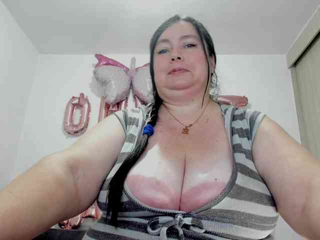 esmeraldamf webcam