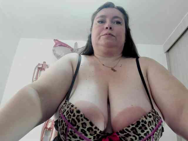 esmeraldamf webcam