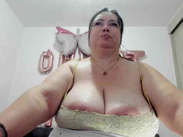 esmeraldamf webcam