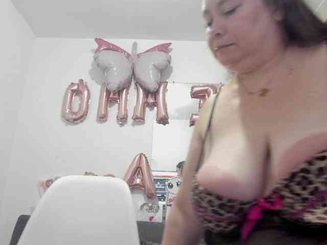 esmeraldamf webcam