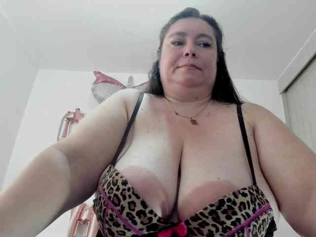 esmeraldamf webcam