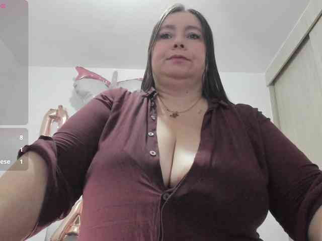 esmeraldamf webcam
