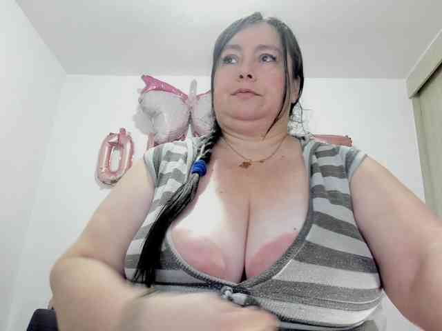 esmeraldamf webcam