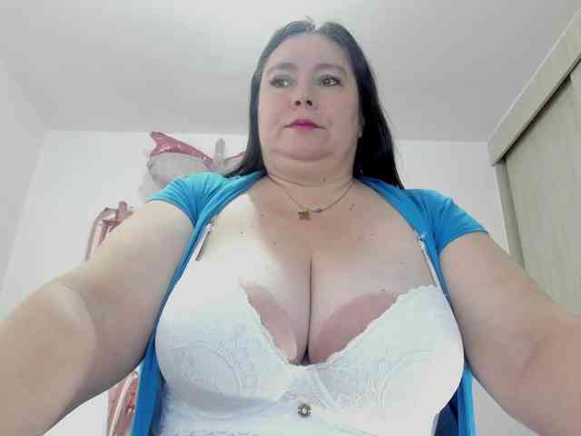 esmeraldamf webcam