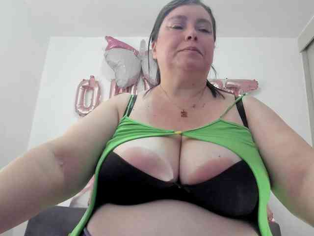 esmeraldamf webcam