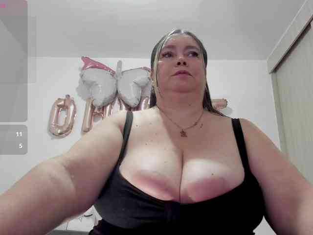esmeraldamf webcam