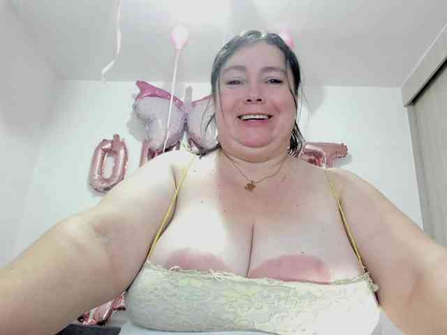 esmeraldamf webcam