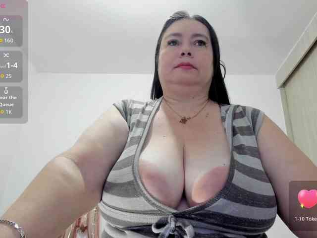 esmeraldamf Live Webcam on BongaCams