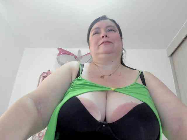 esmeraldamf webcam