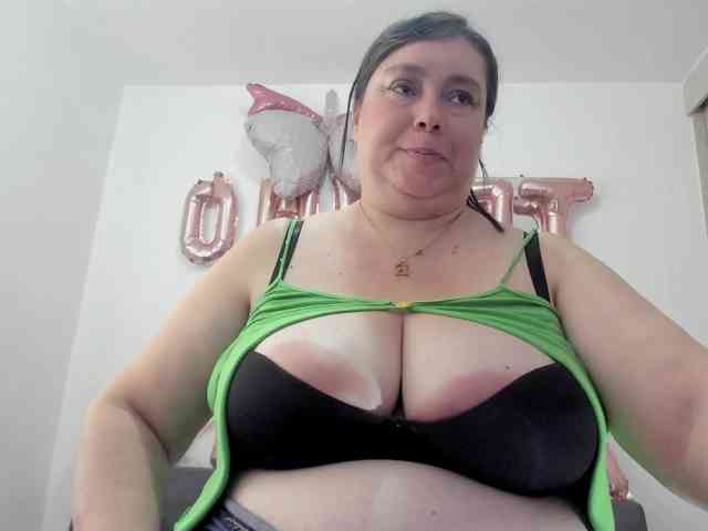 esmeraldamf webcam